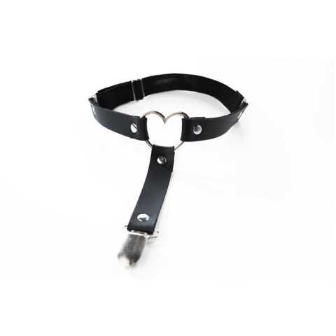Heart garter